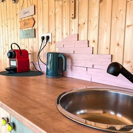 Roulotte „couleur“ בקתה *