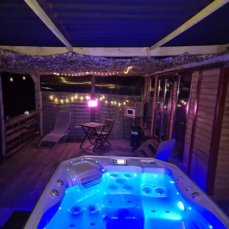 Roulotte „couleur“ בקתה