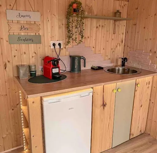 Roulotte „couleur“ Dağ evi Condom